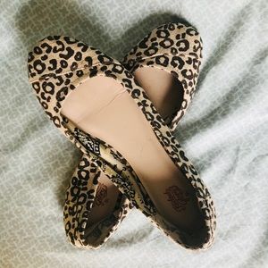 Leopard Flats